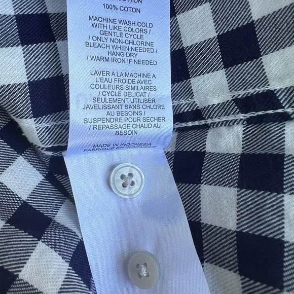 Untuckit Cora Tailored Navy Plaid Cotton Button Down Shirt Womens Size 8 - Picture 7 of 7